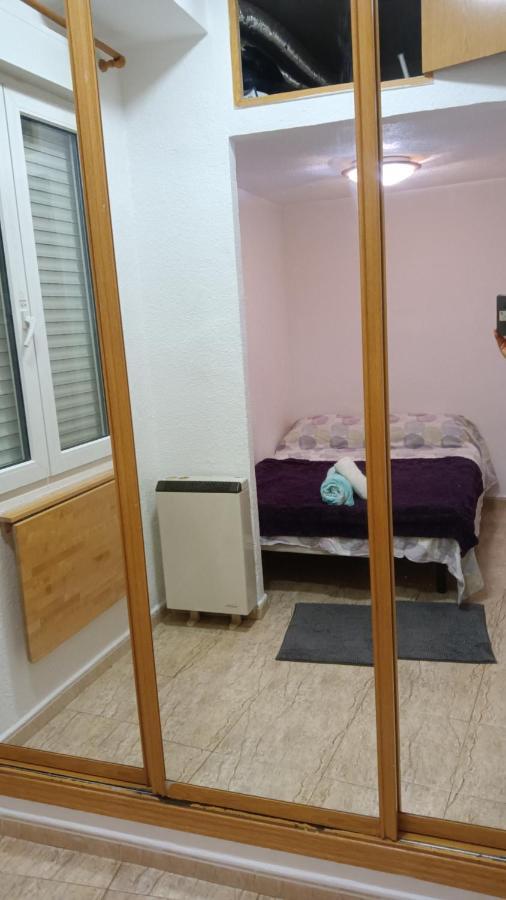 Habitacion Centrica Cerca De Gran Via Мадрид Екстериор снимка