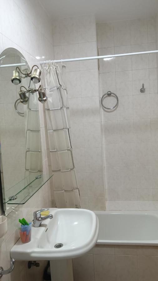 Habitacion Centrica Cerca De Gran Via Мадрид Екстериор снимка