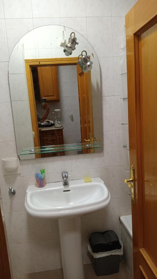 Habitacion Centrica Cerca De Gran Via Мадрид Екстериор снимка